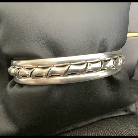 Vintage sterling silver Mexican cuff bracelet - Picture 6 of 12